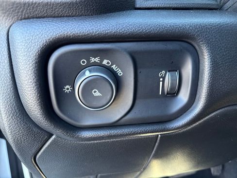 Used 2022 RAM 3500 Big Horn image 18