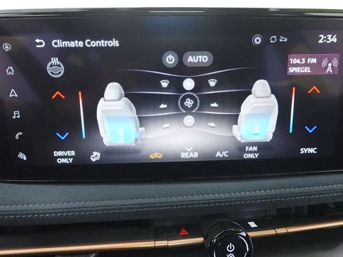 Used 2024 Nissan Ariya AWD image 20