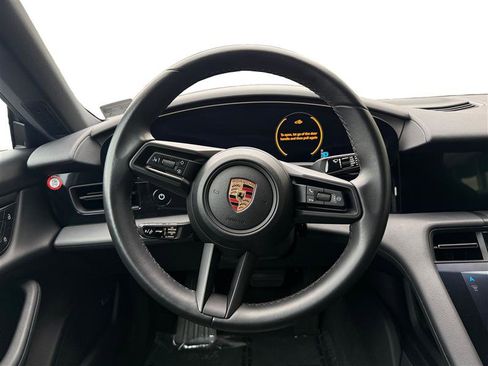 Used 2022 Porsche Taycan 4 Cross Turismo w/ Premium Package AWD/4WD image 13