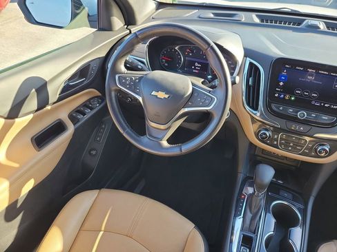 Used 2022 Chevrolet Equinox Premier w/ LPO, Floor Liner Package image 16