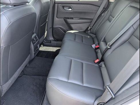 Used 2024 Nissan Rogue SL w/ SL Premium Package AWD/4WD image 11