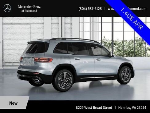 Used 2025 Mercedes-Benz GLB 250 4MATIC image 20