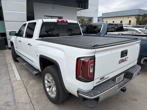 Used 2017 GMC Sierra 1500 SLT w/ SLT Premium Package image 3