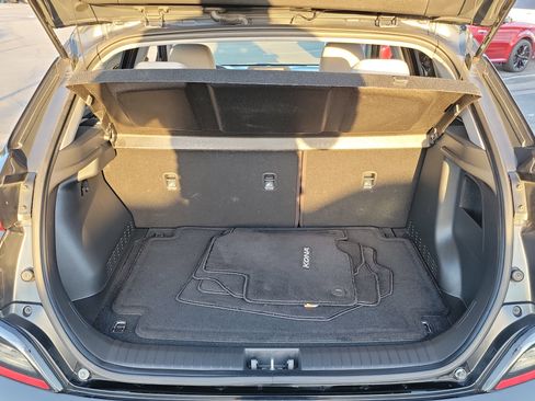 Certified 2023 Hyundai Kona SE image 18