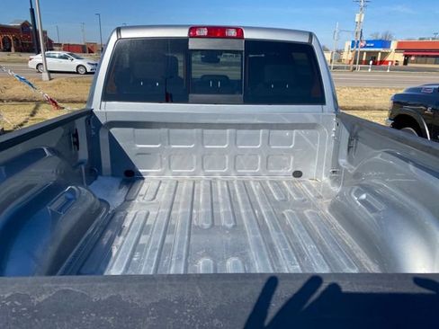 Used 2021 RAM 2500 Laramie AWD/4WD image 9