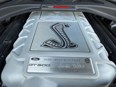 Used 2022 Ford Mustang Shelby GT500 w/ Carbon Fiber Track Pack image 33