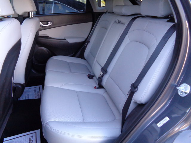 Used 2023 Hyundai Kona Limited AWD/4WD image 18
