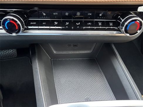 New 2026 Chevrolet Equinox ACTIV image 22