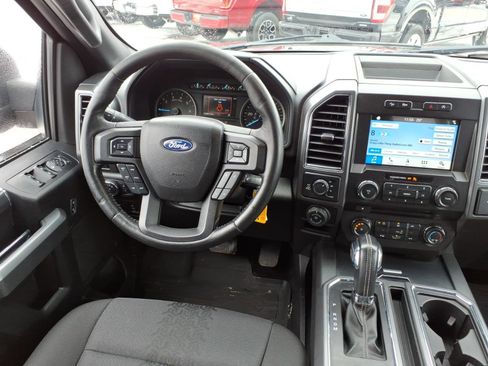 Used 2018 Ford F150 XLT w/ Equipment Group 302A Luxury image 17
