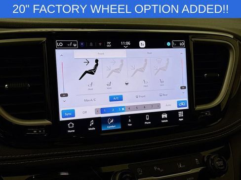 New 2027 Chrysler Pacifica Limited AWD/4WD image 15