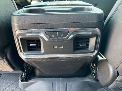 Used 2024 Chevrolet Silverado 1500 High Country AWD/4WD image 26
