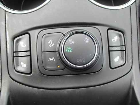 Used 2024 GMC Terrain SLE w/ Driver Convenience Package AWD/4WD image 28