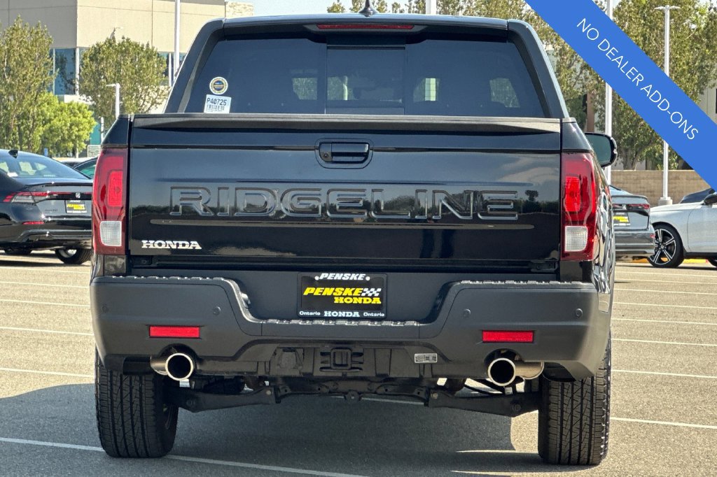 Certified 2025 Honda Ridgeline Black Edition image 5