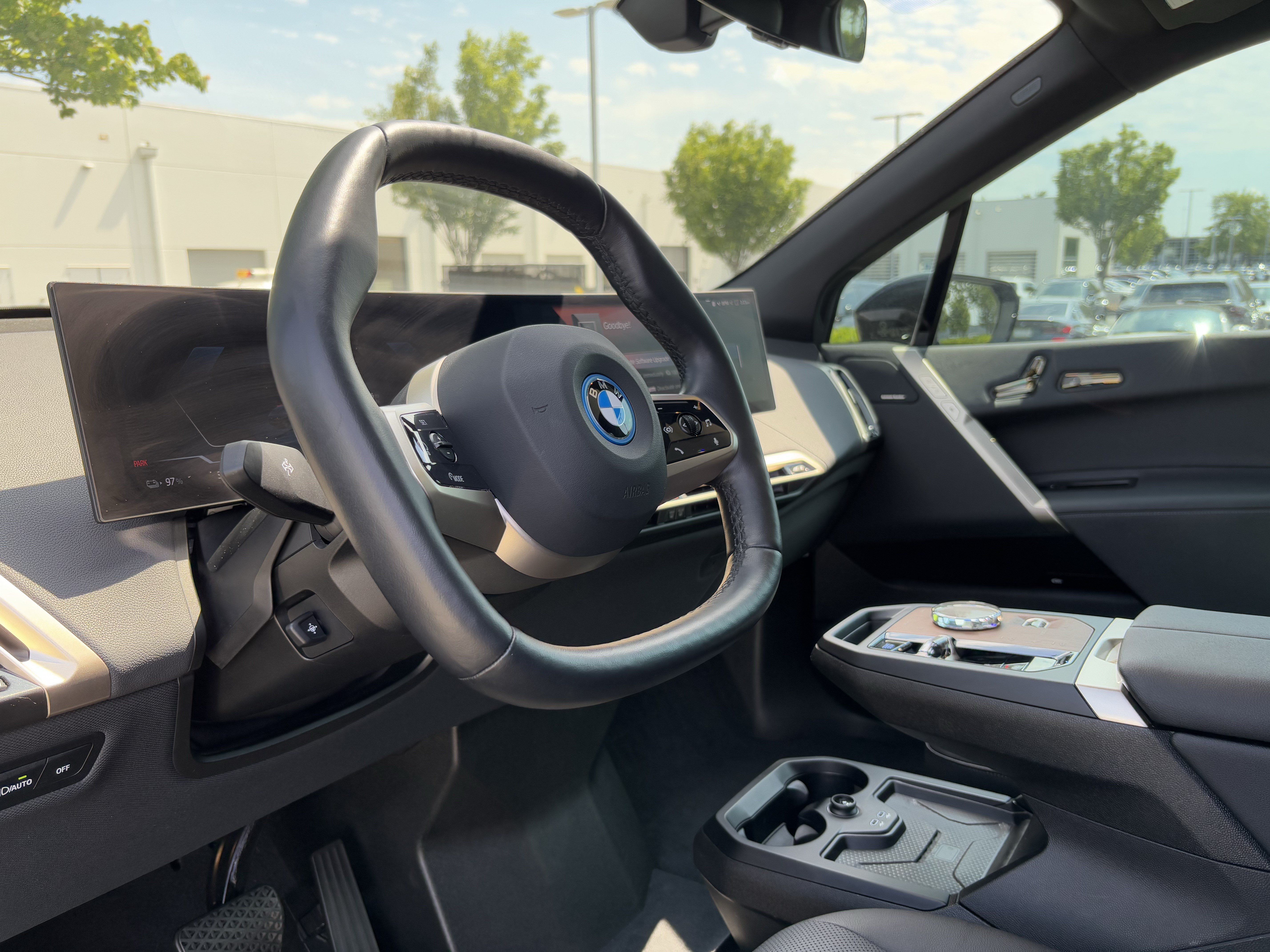 Certified 2023 BMW iX xDrive50 w/ Premium Package AWD/4WD image 17