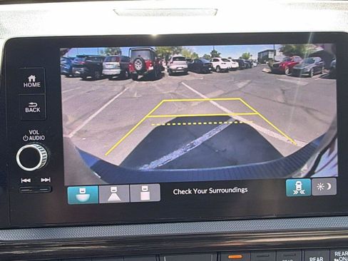 Used 2025 Honda Odyssey EX-L image 17