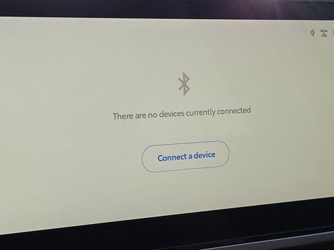 Used 2025 Toyota Camry XSE image 16