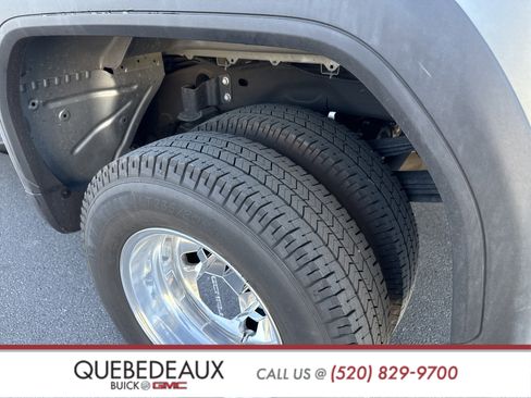 Used 2024 GMC Sierra 3500 Denali w/ Denali Reserve Package image 3