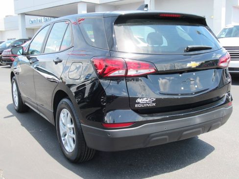 Used 2024 Chevrolet Equinox LS w/ Driver Confidence II Package FWD image 7