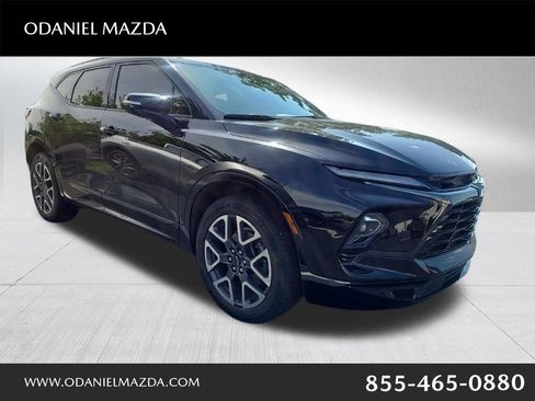 Used 2024 Chevrolet Blazer RS w/ Driver Confidence II Package FWD image 1