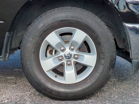 Used 2024 RAM 1500 Classic SLT image 11