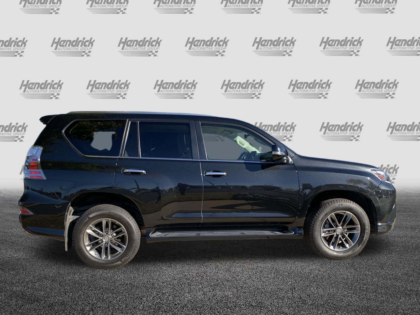 Used 2022 Lexus GX 460 Premium w/ Premium Package AWD/4WD image 11