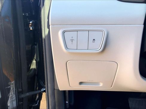 Used 2022 Hyundai Tucson SEL FWD image 35
