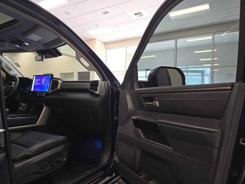 Certified 2024 Toyota Tundra Limited AWD/4WD image 29