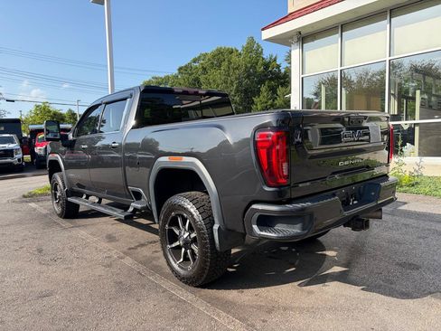 Used 2020 GMC Sierra 2500 Denali w/ Denali Ultimate Package AWD/4WD image 9