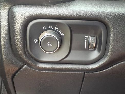 Used 2023 RAM 3500 Tradesman image 13