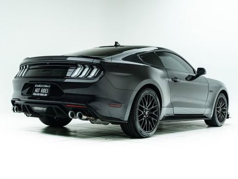 Used 2022 Ford Mustang GT Premium w/ Black Accent Package RWD image 12