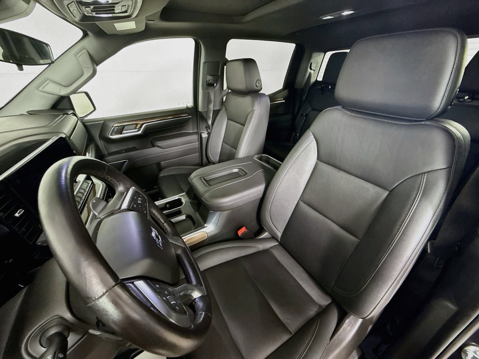 Used 2022 Chevrolet Silverado 1500 RST AWD/4WD image 5