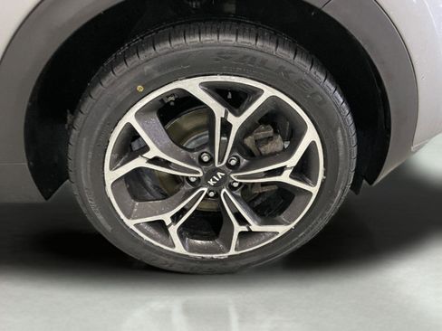 Used 2020 Kia Sportage SX image 11