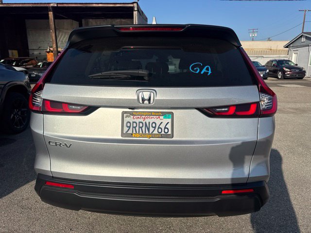 Used 2025 Honda CR-V LX image 6