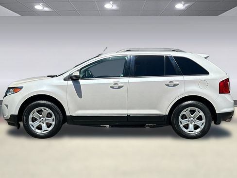 Used 2013 Ford Edge SEL FWD image 2