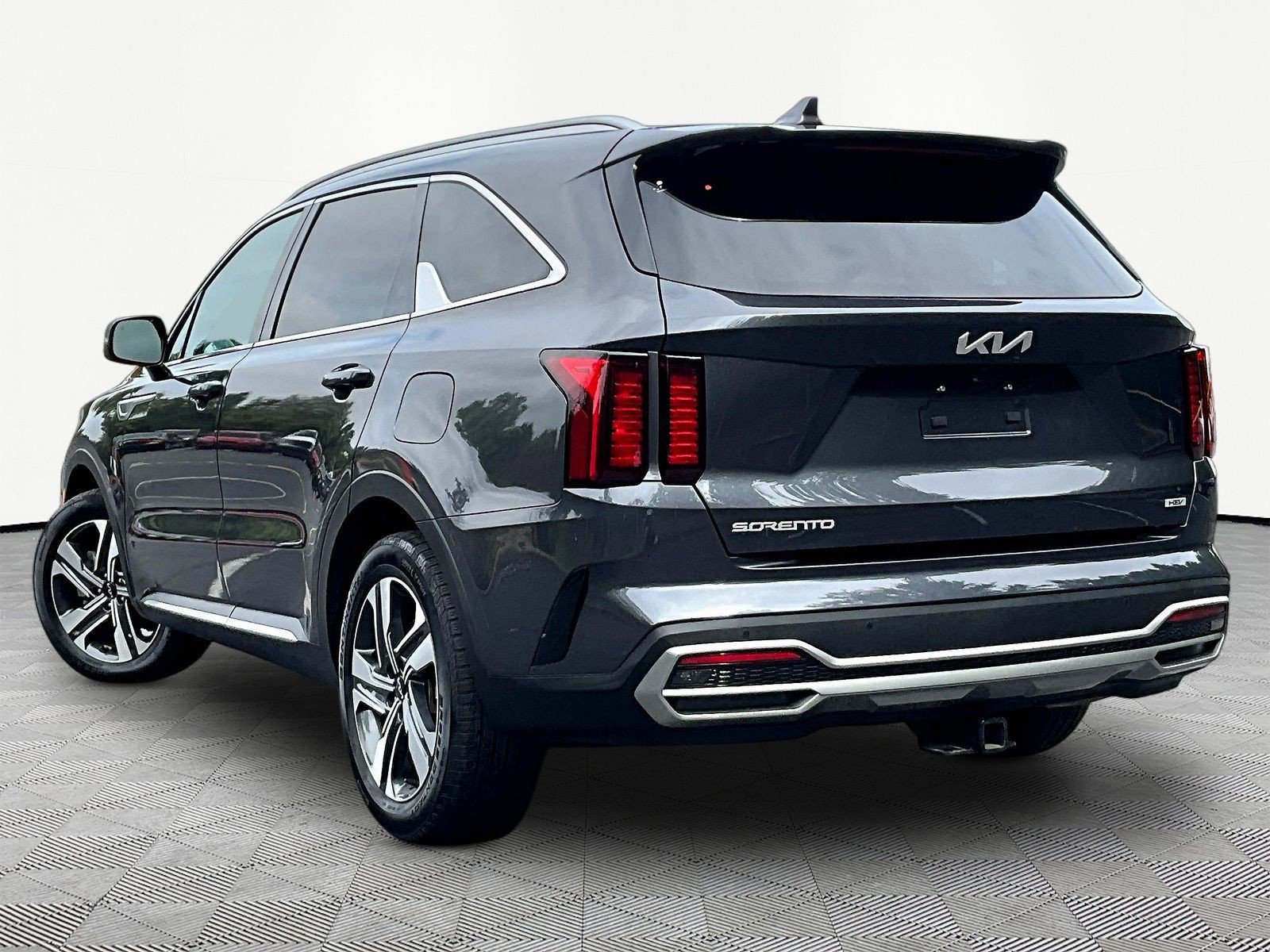 Used 2023 Kia Sorento EX AWD/4WD image 4