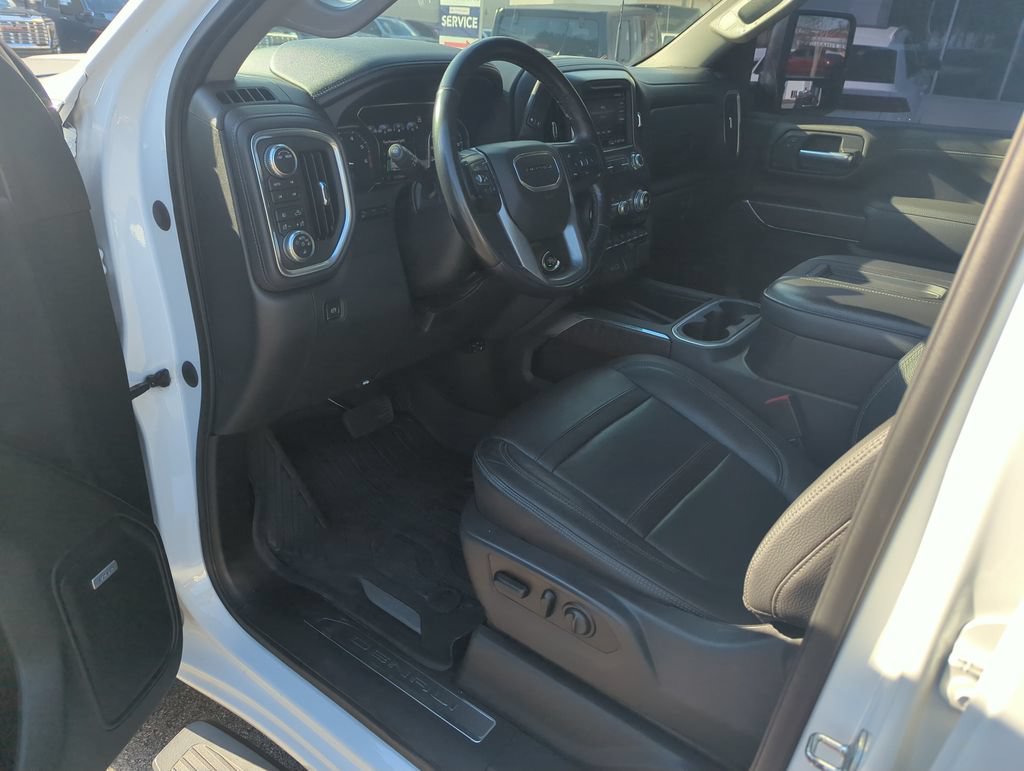 Used 2021 GMC Sierra 2500 Denali w/ Denali Ultimate Package AWD/4WD image 10