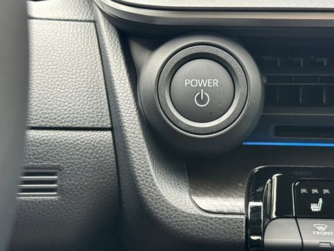 New 2026 Toyota Prius Plug-In Hybrid image 25