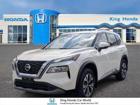 Used 2021 Nissan Rogue SV w/ Premium Package FWD image 1