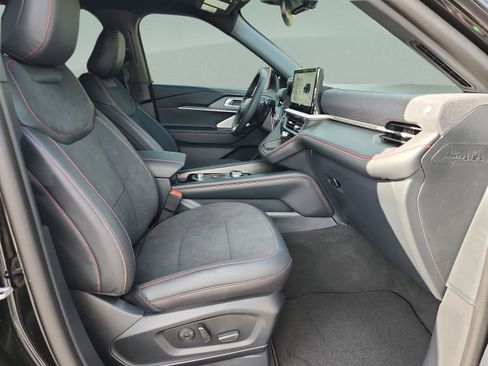 New 2026 Ford Explorer ST w/ Sun And Sound Package image 18