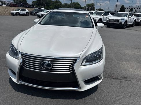 Used 2015 Lexus LS 460 L RWD image 4