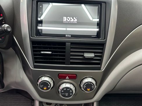 Used 2009 Subaru Forester 2.5X Limited image 18