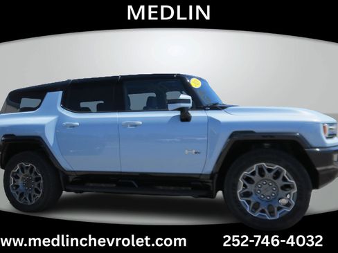 Used 2025 GMC Hummer EV 3X AWD/4WD image 9