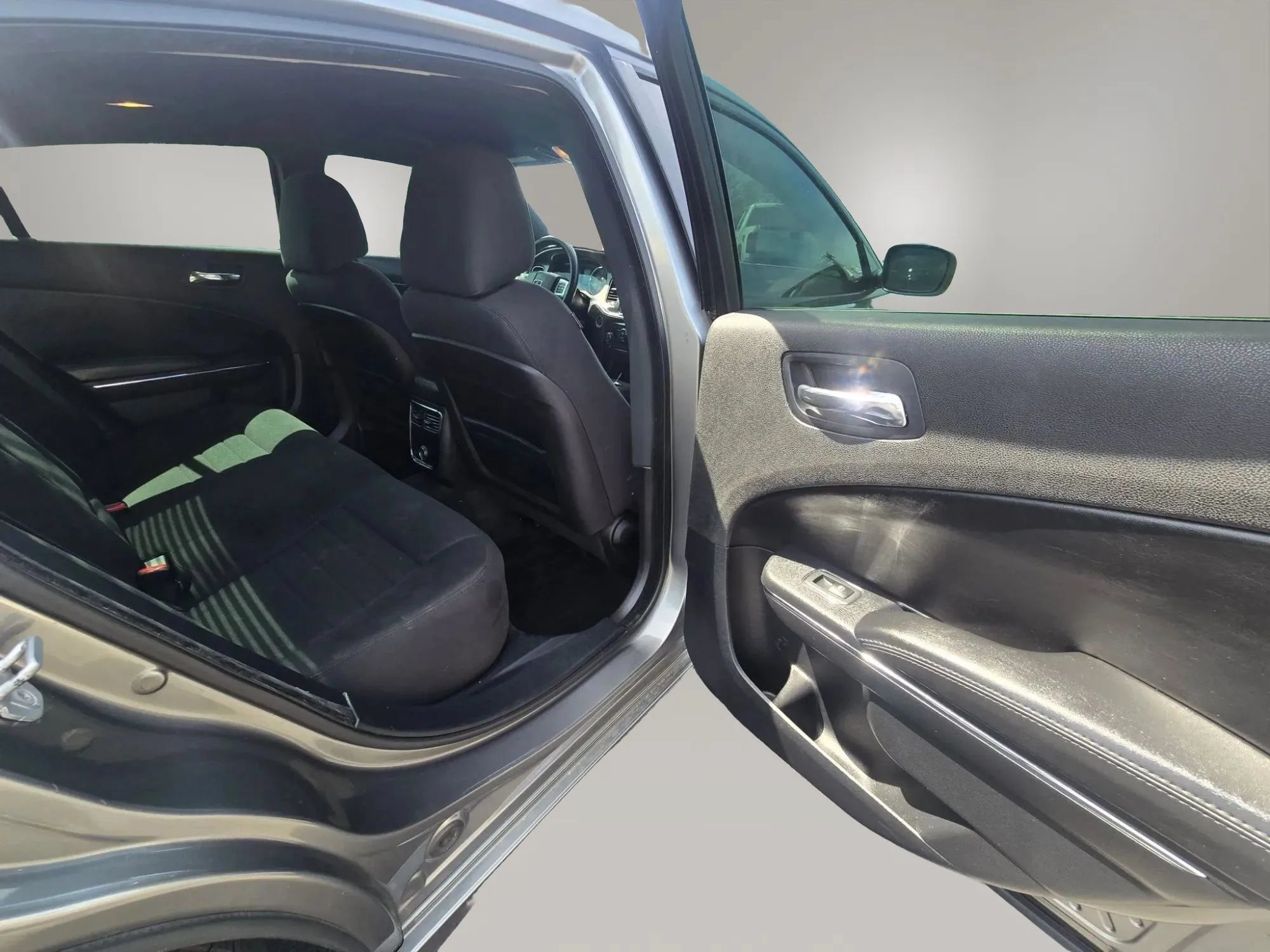 Used 2012 Dodge Charger SE w/ Sport Appearance Group RWD image 16
