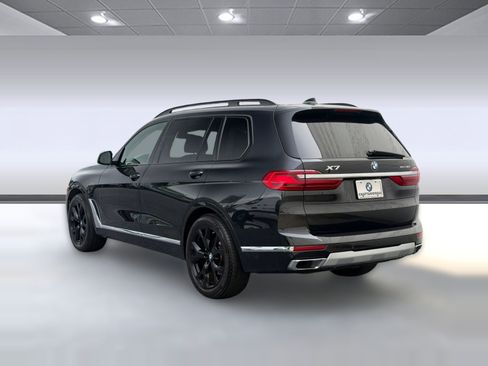 Used 2022 BMW X7 xDrive40i w/ Premium Package AWD/4WD image 3