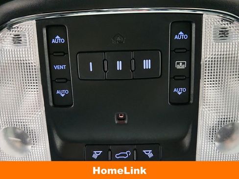 Used 2017 Jeep Grand Cherokee SRT AWD/4WD image 21