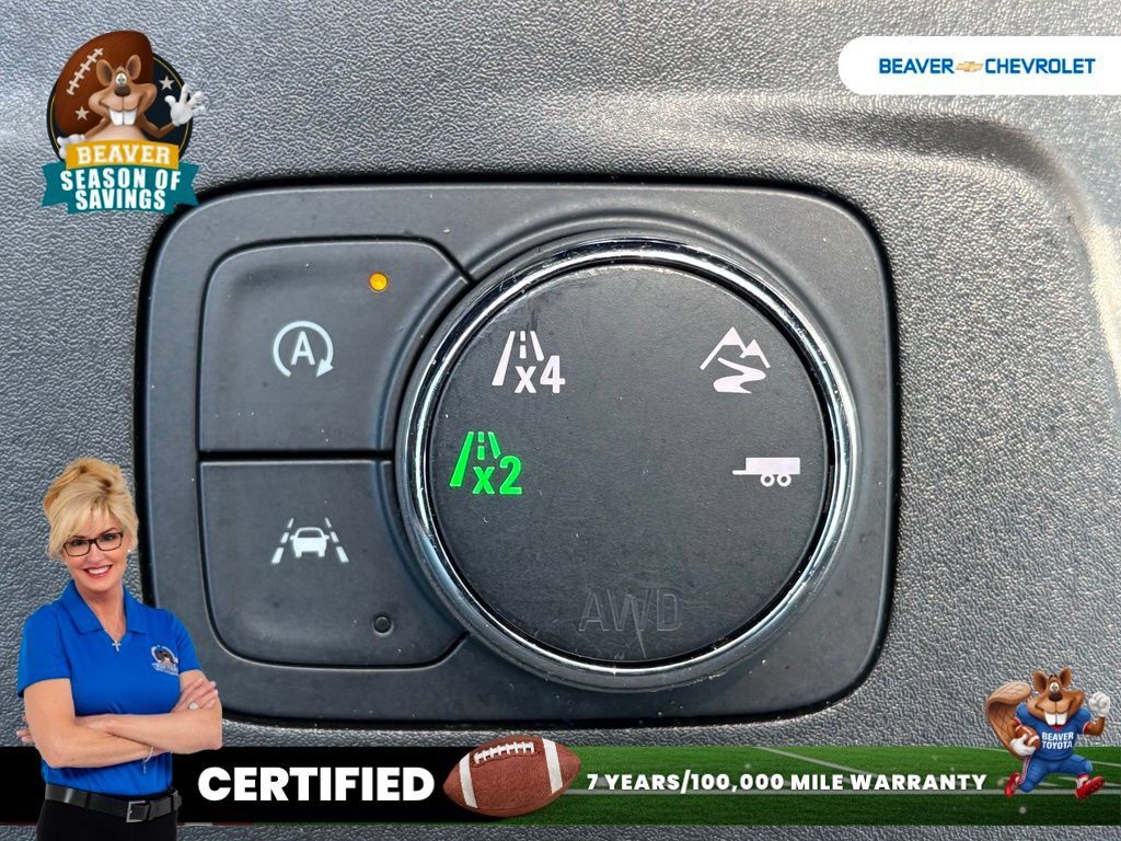 Used 2023 Chevrolet Traverse RS AWD/4WD image 25