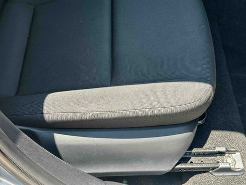 Used 2025 Toyota Corolla LE FWD image 23