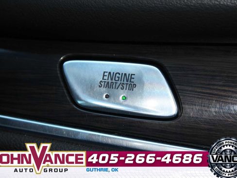 Used 2023 Buick Enclave Essence image 39