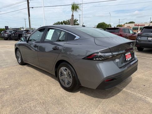 Used 2026 Nissan Sentra S w/ Floor Mat Package FWD image 3