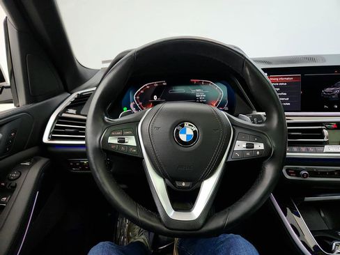 Used 2019 BMW X5 xDrive40i w/ Premium Package 2 AWD/4WD image 18